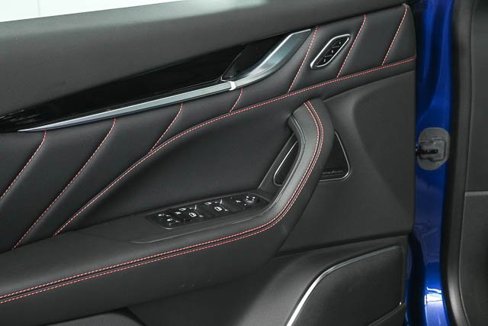 New 2024 Maserati Levante GT Ultima image 6