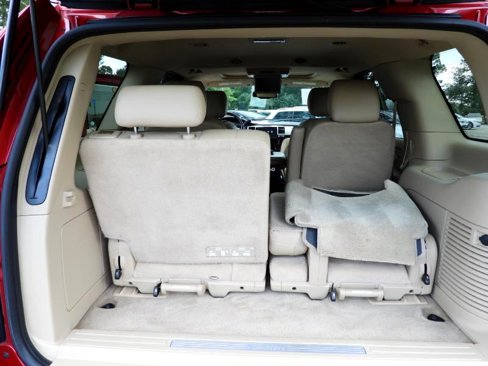 Used 2013 Cadillac Escalade Premium image 33