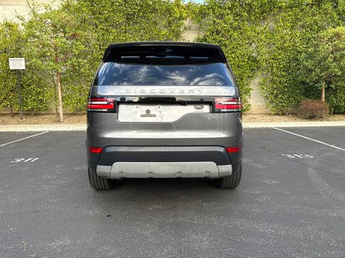 Used 2018 Land Rover Discovery HSE image 6
