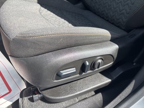 Certified 2023 Chevrolet Equinox LT w/ LPO, Floor Liner Package image 11