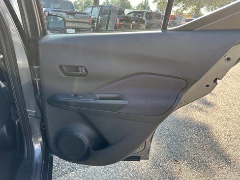 Certified 2020 Nissan Kicks S image 16