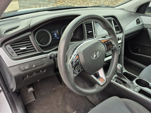 Used 2018 Hyundai Sonata SE image 10