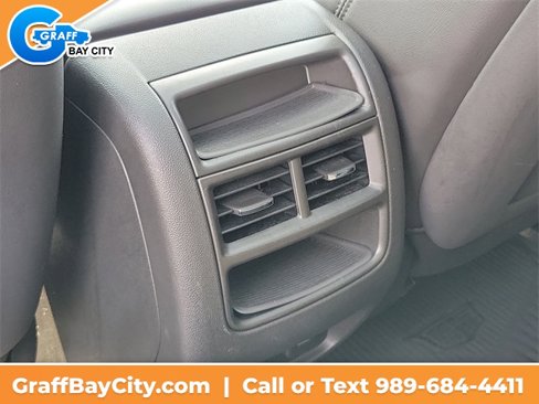 Used 2018 Cadillac XT5 Luxury w/ Driver Awareness Package image 21