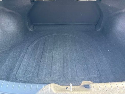 Used 2023 Hyundai Elantra SEL image 28