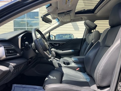 Used 2020 Subaru Outback Limited image 15