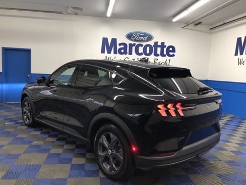 Certified 2021 Ford Mustang Mach-E Select w/ Comfort/Technology Package image 3