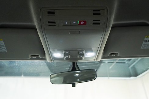 Certified 2023 Volkswagen Tiguan S image 17