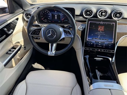 Certified 2022 Mercedes-Benz C 300 4MATIC Sedan image 5