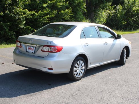 Used 2013 Toyota Corolla LE image 10