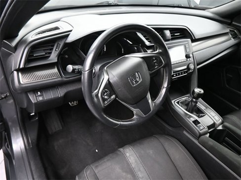 Used 2018 Honda Civic Sport image 18