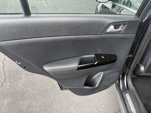 Used 2017 Kia Sportage SX image 21