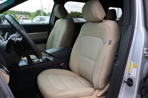 Used 2017 Ford Explorer 4WD image 7