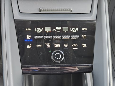 Certified 2024 Porsche Macan 4 Electric image 26