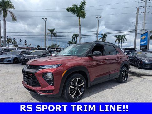 Used 2022 Chevrolet TrailBlazer RS w/ Sun and Liftgate Package image 3