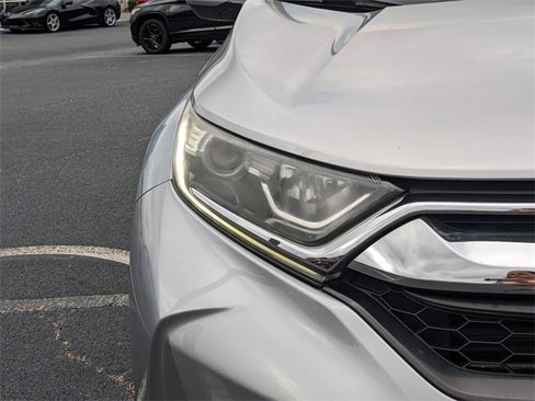 Used 2017 Honda CR-V EX image 10