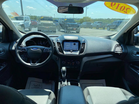 Used 2019 Ford Escape SE image 20