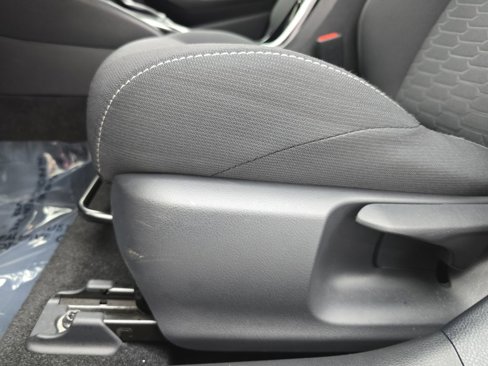 Used 2024 Toyota Corolla SE image 27