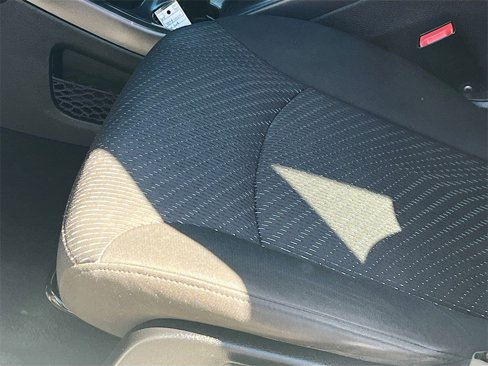 Used 2018 Dodge Journey SE w/ Popular Equipment Group image 12