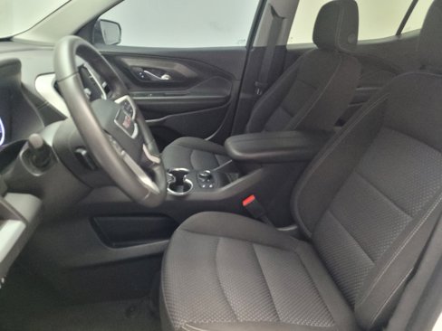 Used 2023 GMC Terrain SLE w/ Driver Convenience Package image 17