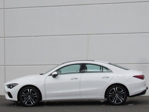 Certified 2025 Mercedes-Benz CLA 250 4MATIC image 4