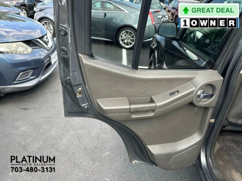 Used 2011 Nissan Xterra PRO-4X image 18