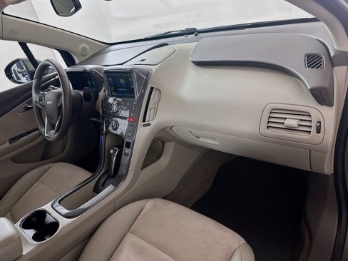 Used 2015 Chevrolet Volt Premium w/ Premium Trim Package image 28