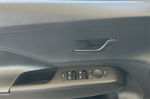 New 2025 Hyundai Kona SEL image 8