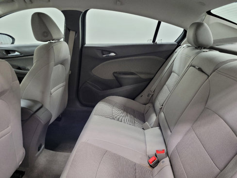 Used 2017 Chevrolet Cruze LT image 18