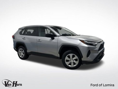 Used 2023 Toyota RAV4 LE image 1