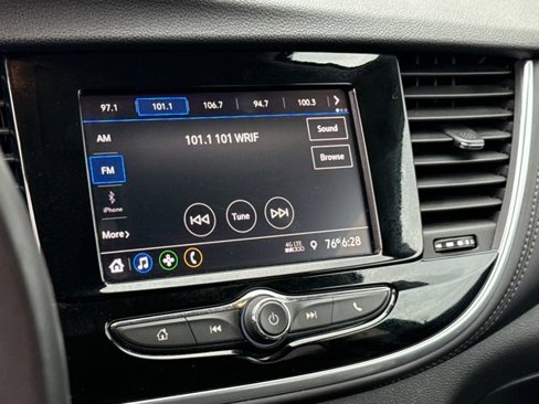 Certified 2022 Buick Encore Preferred w/ Safety Package image 17