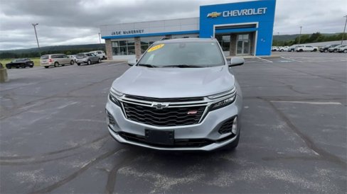 Used 2023 Chevrolet Equinox RS w/ RS Leather Package image 3