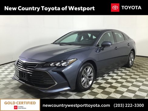 Certified 2020 Toyota Avalon XLE image 3