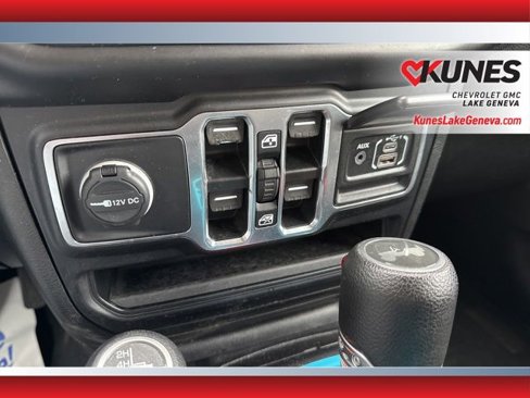 Used 2020 Jeep Wrangler Unlimited Sport S image 29