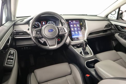 Used 2022 Subaru Outback Limited image 2