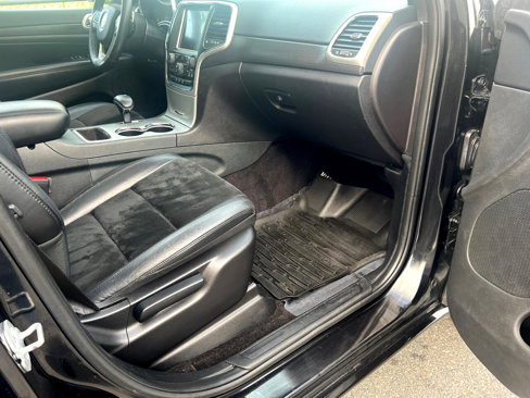 Used 2015 Jeep Grand Cherokee Altitude image 21