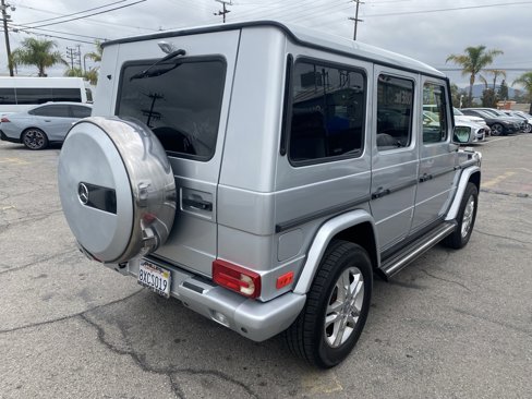 Used 2011 Mercedes-Benz G 550 image 7