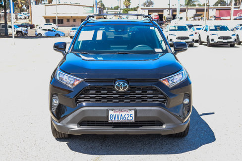 Used 2021 Toyota RAV4 XLE Premium image 2
