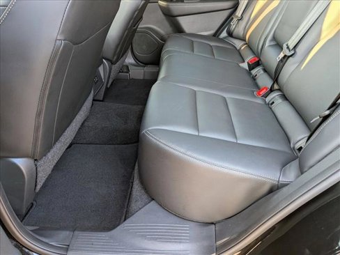 Used 2023 Nissan Rogue SL image 19