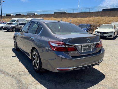 Used 2017 Honda Accord EX-L image 8