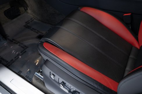 Certified 2023 Bentley Bentayga image 12