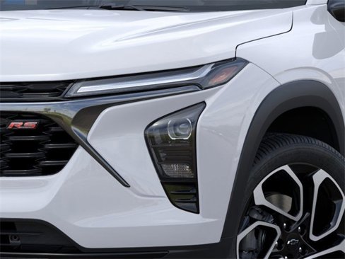 New 2025 Chevrolet Trax RS w/ Driver Confidence Package image 11