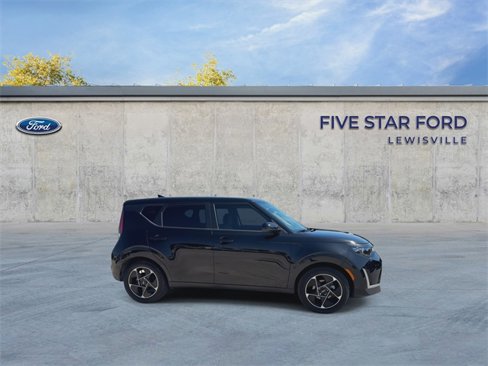 Used 2025 Kia Soul EX image 5