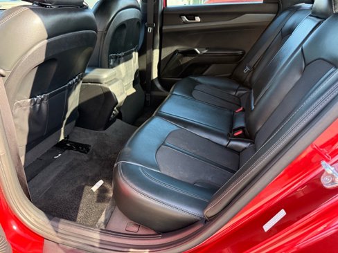 Used 2022 Kia K5 GT-Line image 12