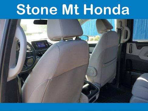 Used 2018 Honda Odyssey LX image 9