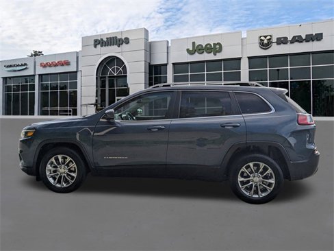 Used 2021 Jeep Cherokee Latitude Lux w/ Comfort/Convenience Group image 6