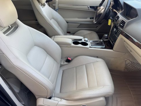 Used 2010 Mercedes-Benz E 550 Coupe image 20