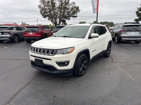 Used 2021 Jeep Compass Latitude image 38