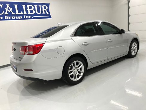 Used 2015 Chevrolet Malibu LT w/ Power Convenience Package image 26