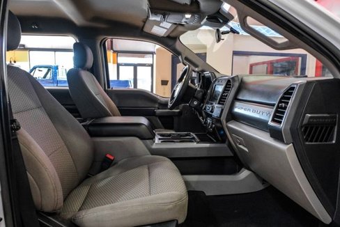 Used 2020 Ford F250 XLT w/ XLT Premium Package image 31