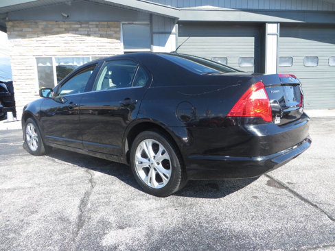 Used 2012 Ford Fusion SE image 3